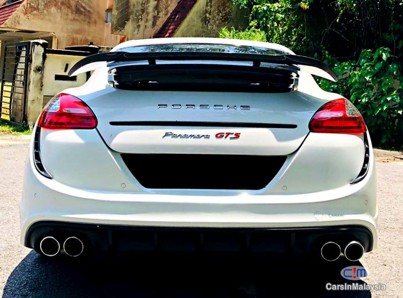 Porsche Panamera 3.6-LITER LUXURY SUPER SPORT CAR Automatic 2014 - image 12