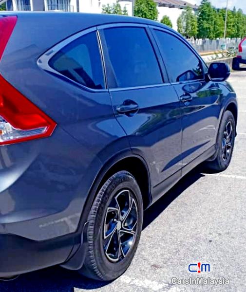 Honda CR-V 2.0-LITER LUXURY FAMILY SUV Automatic 2013 - image 5