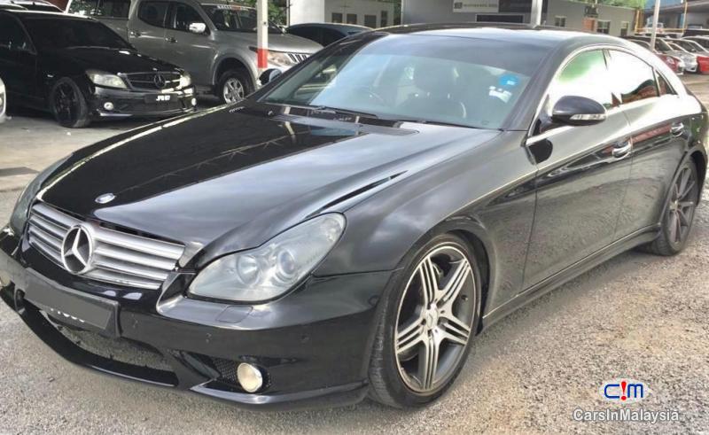 Mercedes Benz CLS 350 3.5-LITER LUXURY SEDAN Automatic 2006 - image 4