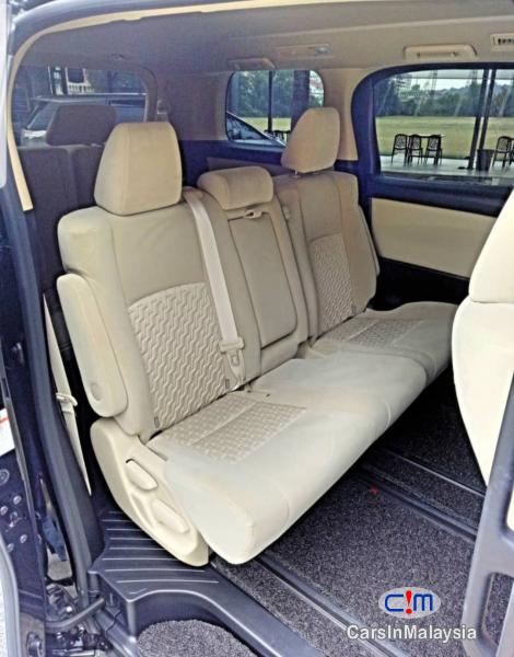 Toyota Alphard 2.5-LITER LUXURY FAMILY MPV Automatic 2015 - image 12