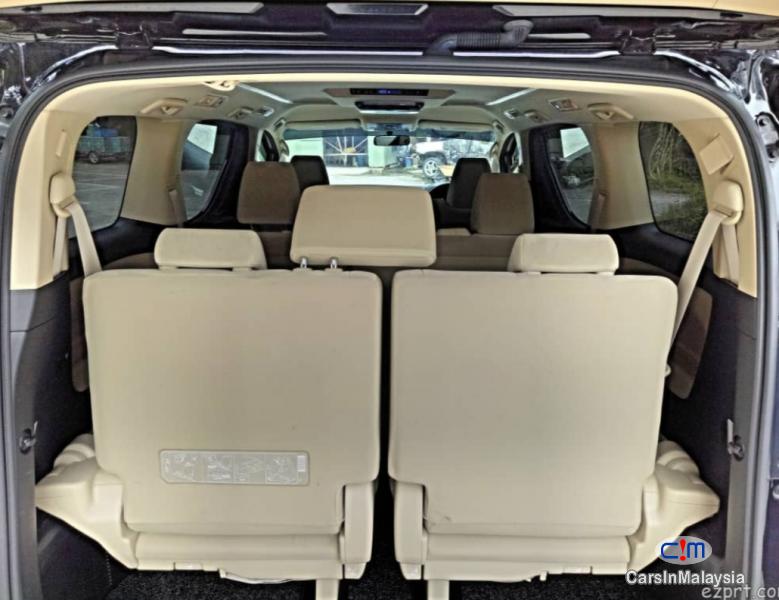 Toyota Alphard 2.5-LITER LUXURY FAMILY MPV Automatic 2015 - image 15