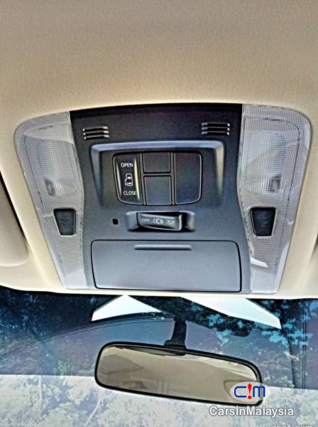 Toyota Alphard 2.5-LITER LUXURY FAMILY MPV Automatic 2015 - image 17