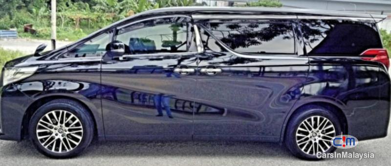 Picture of Toyota Alphard 2.5-LITER LUXURY FAMILY MPV Automatic 2015 in Selangor