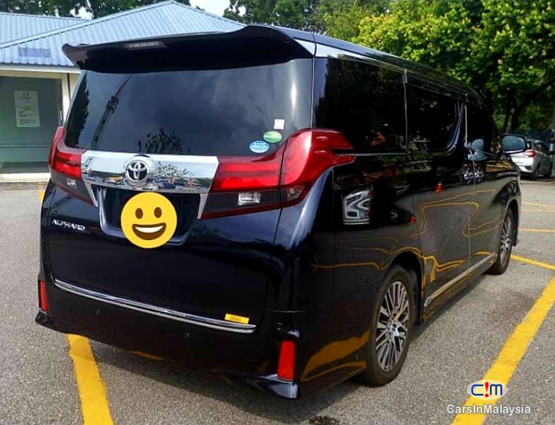 Toyota Alphard 2.5-LITER VIP LUXURY FAMILY MPV Automatic 2015 - image 2