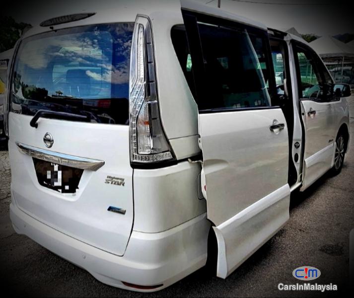 Nissan Serena Hybrid 2.0 Auto MPV Automatic 2015 in Kuala Lumpur