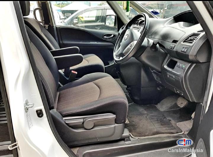 Nissan Serena Hybrid 2.0 Auto MPV Automatic 2015 in Malaysia - image