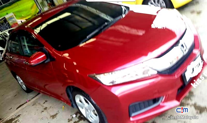 Honda City 1.5 I-Vtec New Model Facelift Automatic 2015 - image 3