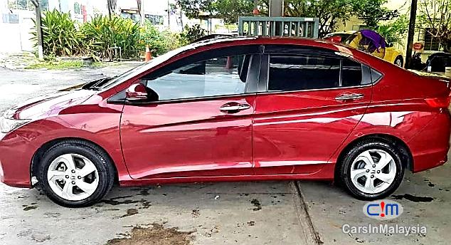 Honda City 1.5 I-Vtec New Model Facelift Automatic 2015 - image 9