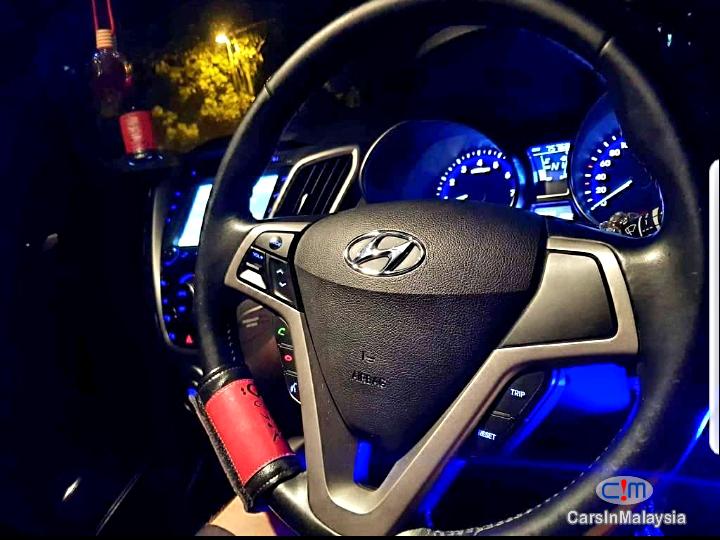 Hyundai Veloster PREMEUM SPEC 3 DOOR SPORT CAR Automatic 2014 in Malaysia