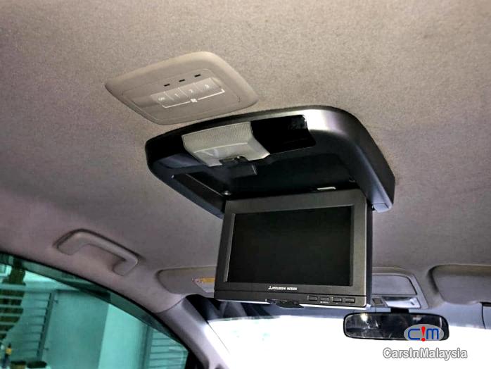 Picture of Mitsubishi Grandis 2.4-LITER HIGH FULL SPEC FAMILY MPV Automatic 2009 in Selangor