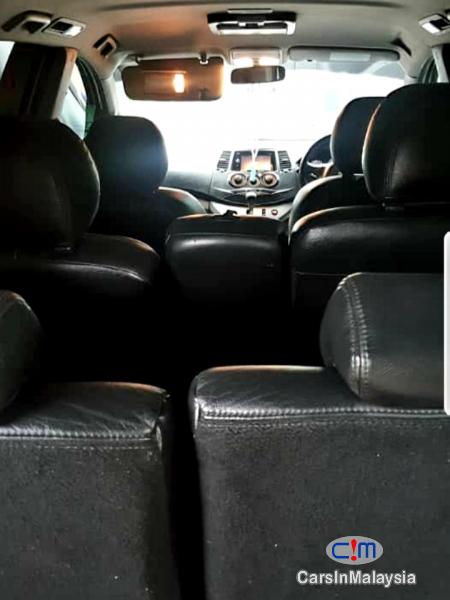 Picture of Mitsubishi Grandis 2.4-LITER HIGH FULL SPEC FAMILY MPV Automatic 2009 in Malaysia