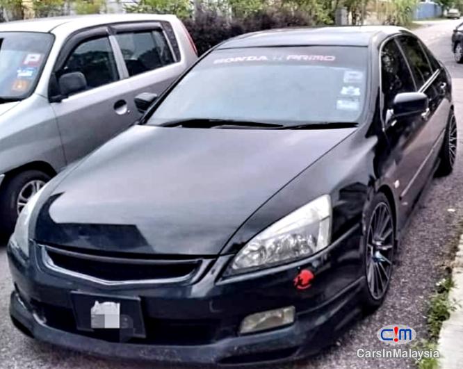 Honda Accord 2.4-Liter Luxury Sedan Automatic 2005 - image 2