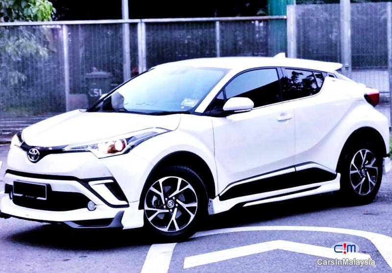 Toyota Other 1.8-LITER LUXURY SUV Automatic 2019 - image 11