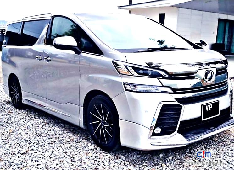 Toyota Vellfire 2.5-LITER LUXURY FAMILY SUV Automatic 2015 - image 3