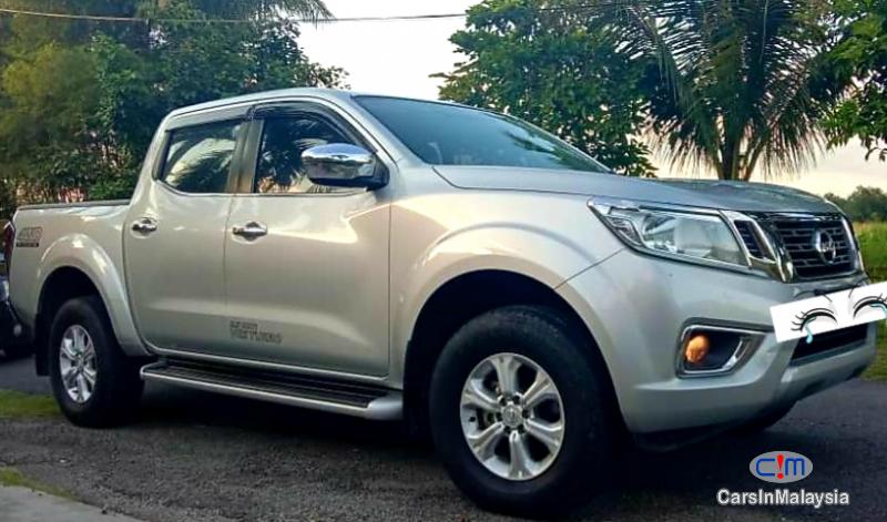 Nissan Navara 2.5-LITER 4X4 DOUBLE CAB DIESEL TURBO Automatic 2016 - image 4