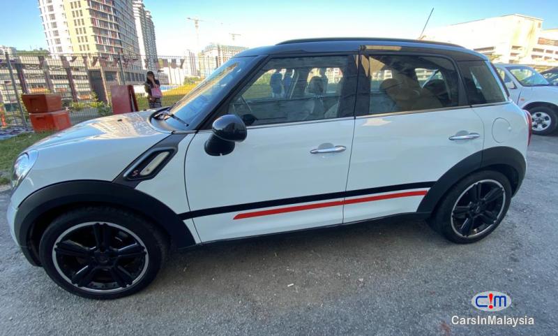 MINI Cooper S 1.6-LITER TURBO HATCHBACK / SUV Automatic 2012 - image 9