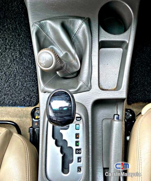 Toyota Fortuner 2.7 4WD 7 SEATER LUXURY FAMILY SUV Automatic 2012 - image 11