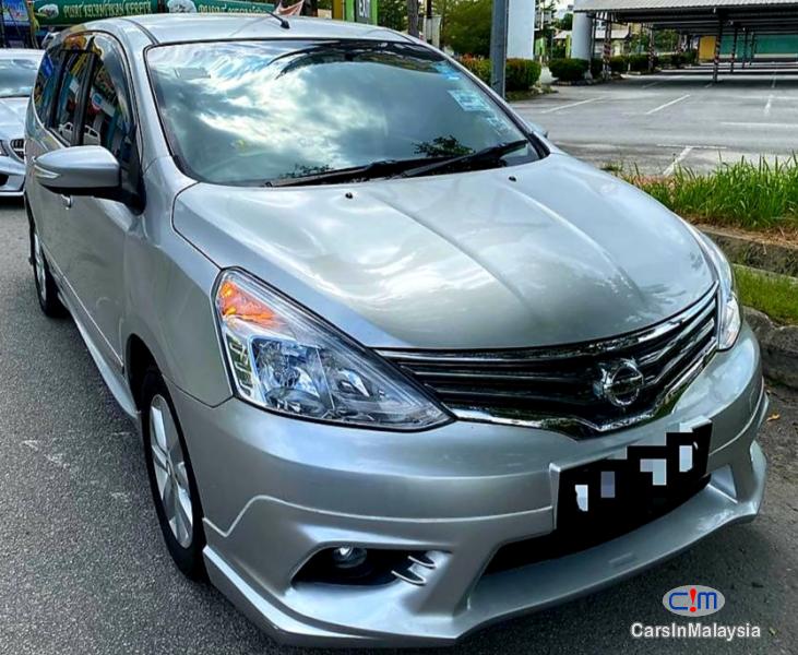 Nissan Grand Livina 1.8-LITER ECONOMY SUV Automatic 2014 - image 2