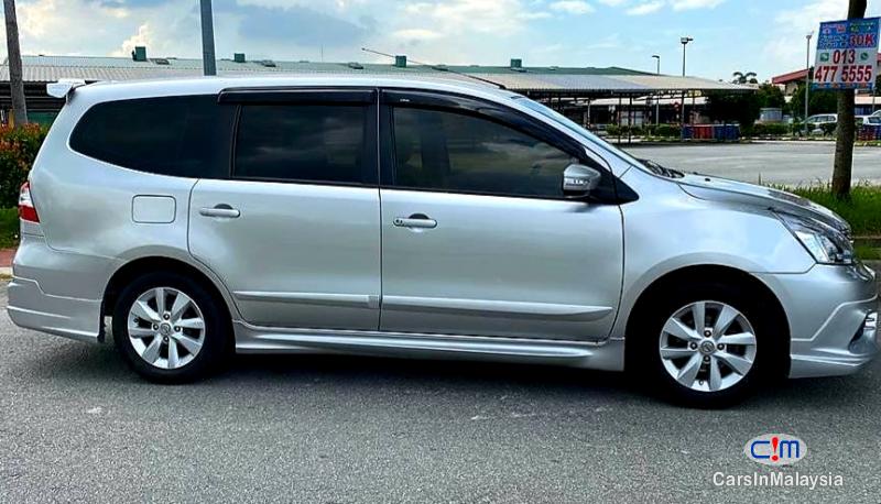 Nissan Grand Livina 1.8-LITER ECONOMY SUV Automatic 2014 - image 4