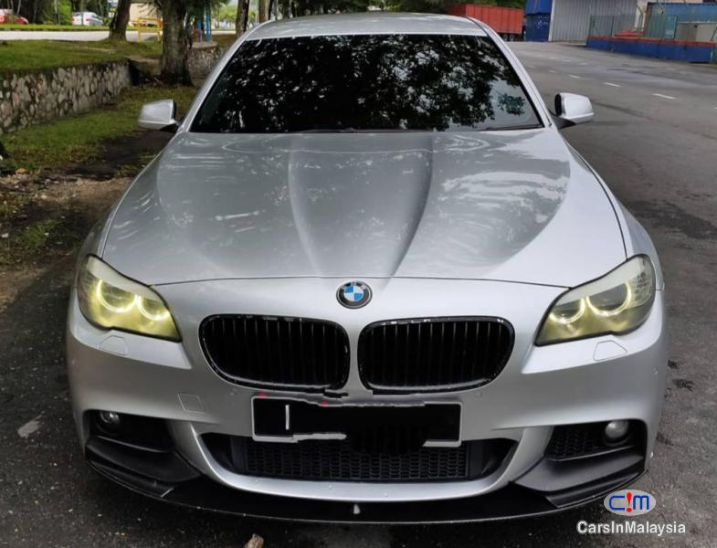 BMW 2.5-LITER LUXURY SEDAN Automatic 2010 in Malaysia