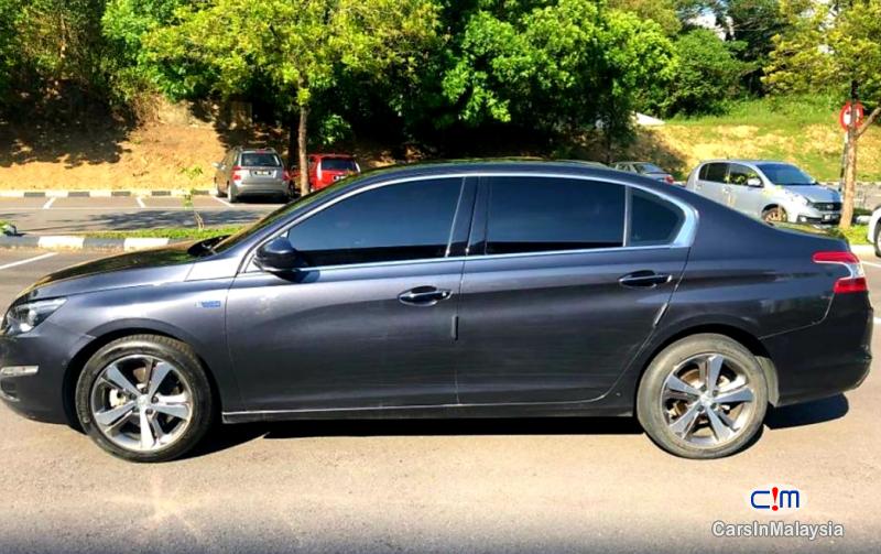 Peugeot 408 1.6-LITER FAMILY LUXURY SALOON Automatic 2017 - image 4