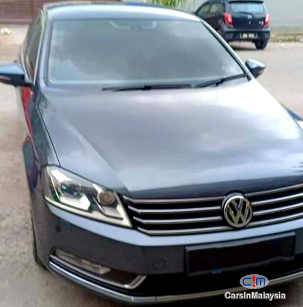 Volkswagen Passat 1.8-LITER LUXURY TURBO SEDAN Automatic 2011 in Malaysia