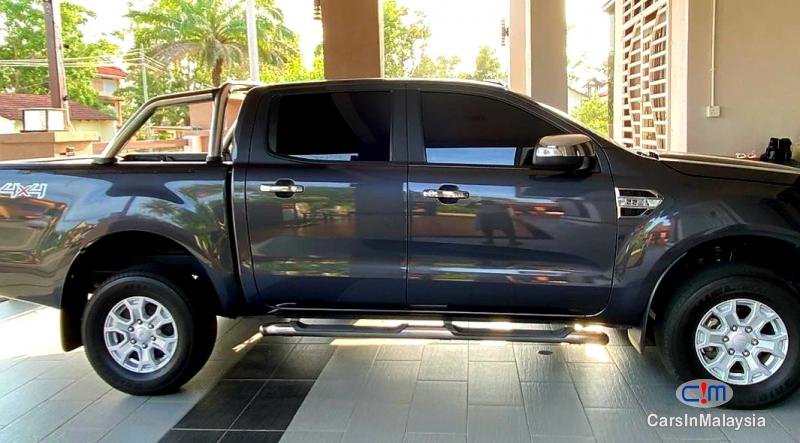 Ford Ranger 2.2-LITER 4X4 4WD DIESEL TURBO DOUBLE CAB CHASSIS Automatic 2017 in Selangor