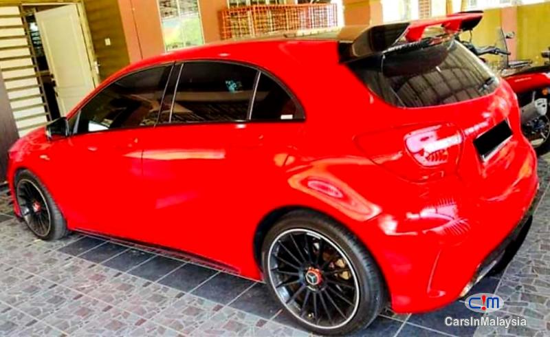 Mercedes Benz A180 1.6-LITER AMG TURBO SPORTY HATCHBACK Automatic 2015 in Malaysia