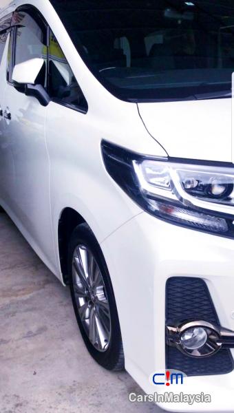 Toyota Alphard 2.5-LITER LUXURY FAMILY MPV Automatic 2020 - image 3