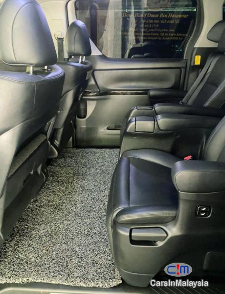 Toyota Alphard 3.5-LITER LUXURY PILOT SEATS FULLSPEC MPV Automatic 2016 - image 10