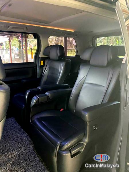 Toyota Alphard 3.5-LITER LUXURY PILOT SEATS FULLSPEC MPV Automatic 2016 in Selangor - image