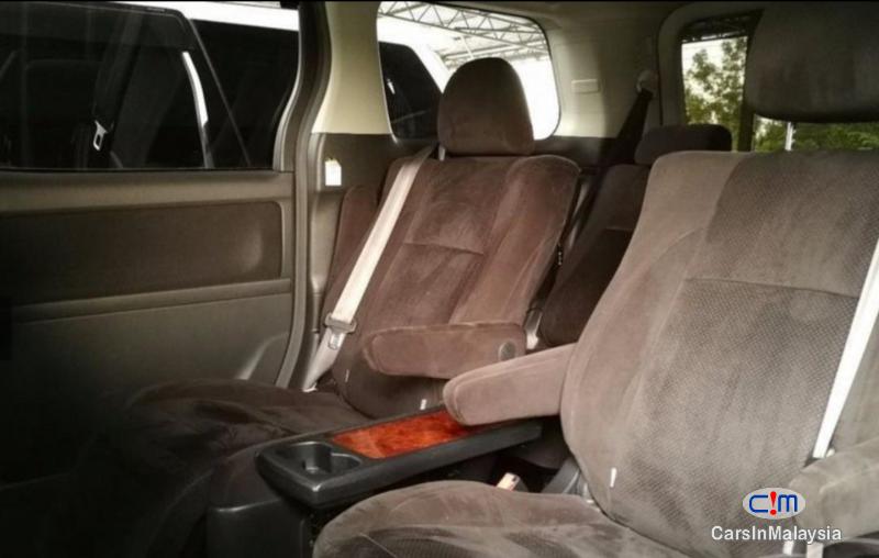 Toyota Vellfire 2.4-LITER LUXURY FAMILY MPV Automatic 2013 - image 6