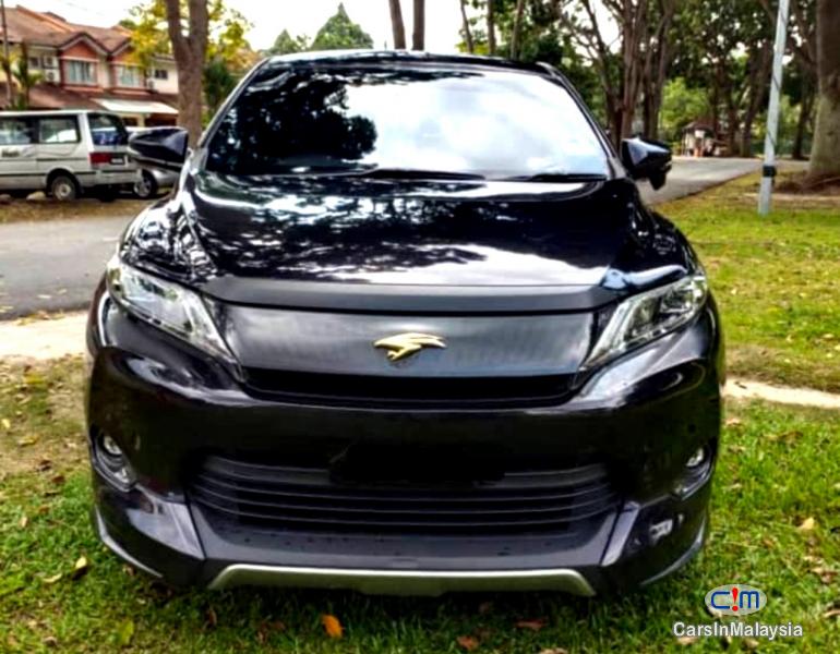 Toyota Harrier 2.0-LITER SUV LUXURY CAR Automatic 2015
