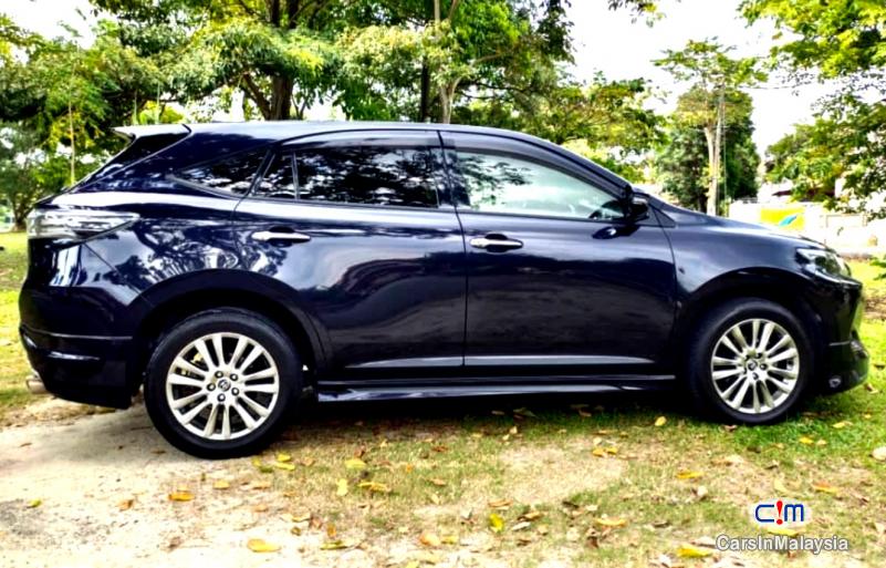 Toyota Harrier 2.0-LITER SUV LUXURY CAR Automatic 2015 in Malaysia