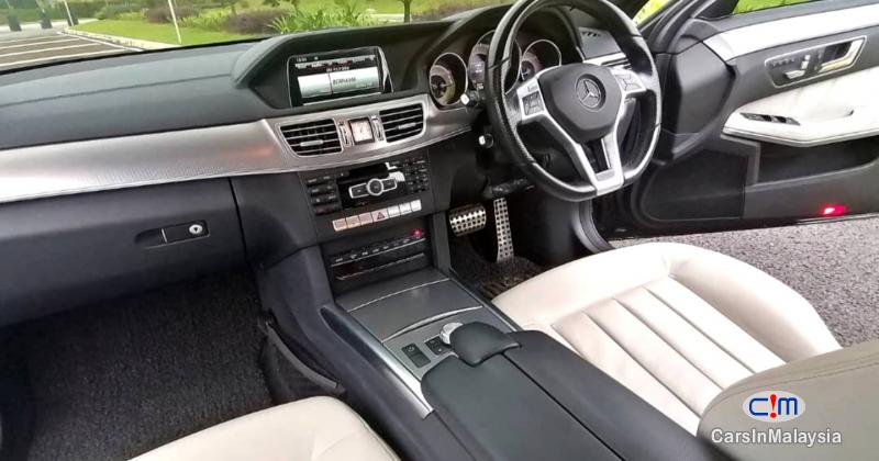 Mercedes Benz E300 2.1-LITER TURBO DIESEL LUXURY SEDAN Automatic 2014 - image 12