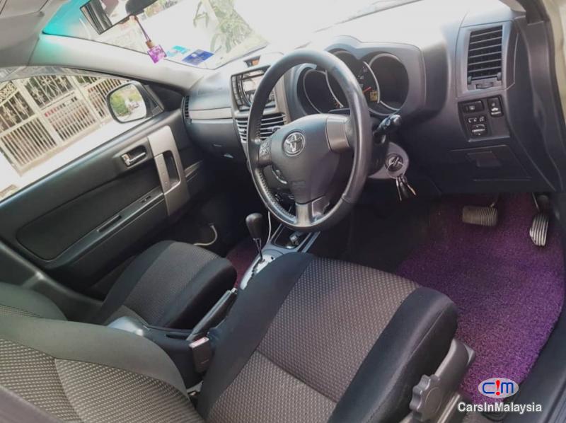 Toyota Rush 1.5-LITER FUEL ECONOMY FAMILY SUV Automatic 2011 - image 9