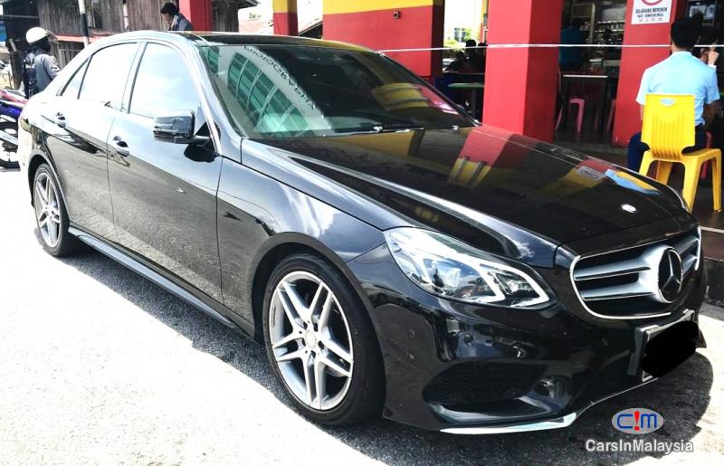 Mercedes Benz E250 1.8-LITER LUXURY TURBO SEDAN Automatic 2017 in Kuala Lumpur