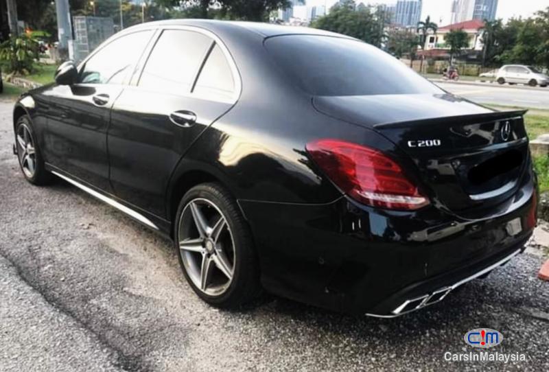 Mercedes Benz C200 2.0-LITER LUXURY SPORT TURBO SEDAN Automatic 2014 - image 2