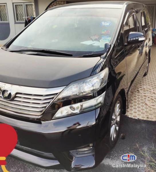 Toyota Vellfire 2.4-LITER LUXURY MPV 7 SEATER Automatic 2014 - image 11