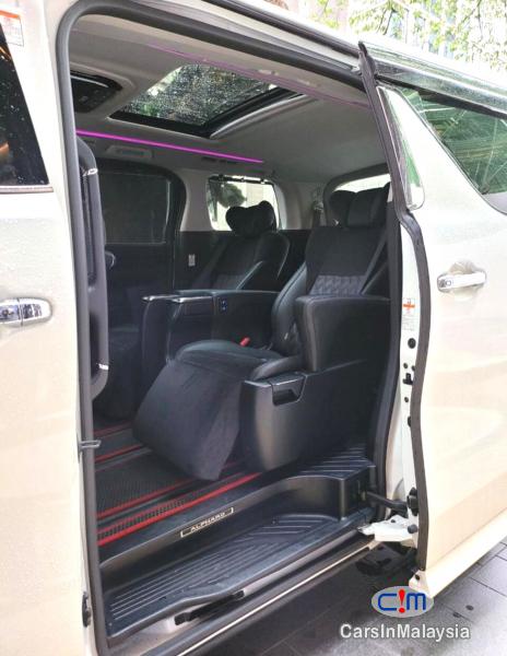 Picture of Toyota Alphard 2.5-LITER LUXURY FAMILY MPV 7 PILOT SEATERS Automatic 2016 in Kuala Lumpur