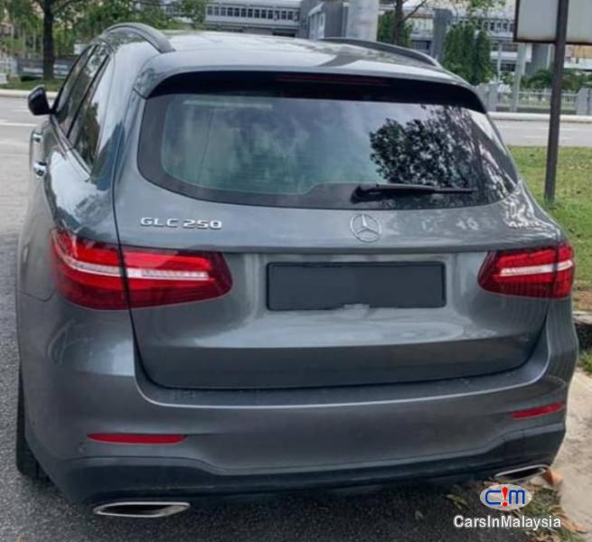 Mercedes Benz GLC250 2.0-LITER TURBOCHARGED KERETA SAMBUNG BAYAR Automatic 2019