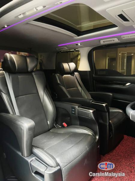 Picture of Toyota Vellfire 3.5-LITER LUXURY FAMILY MPV KERETA SAMBUNG BAYAR Automatic 2018 in Malaysia