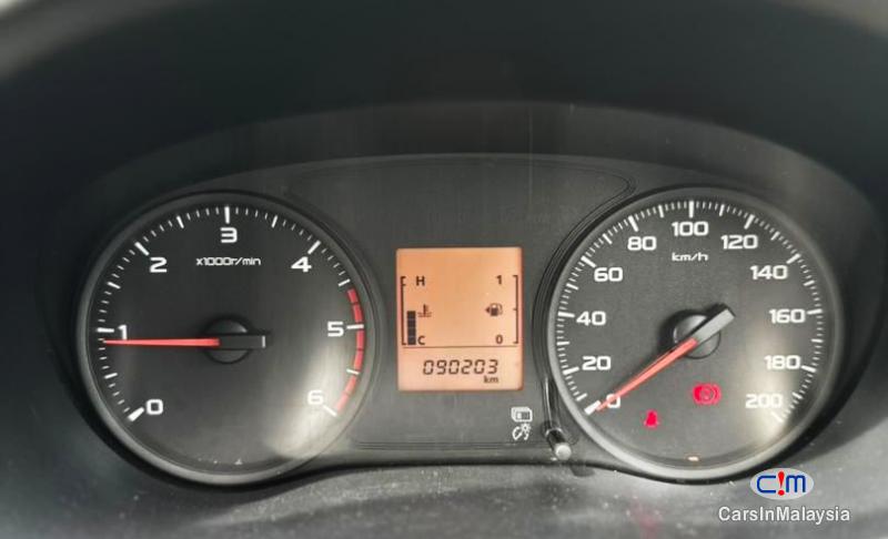 Mitsubishi Triton 2.5L 4X2 KERETA SAMBUNG BAYAR Manual 2017 - image 7