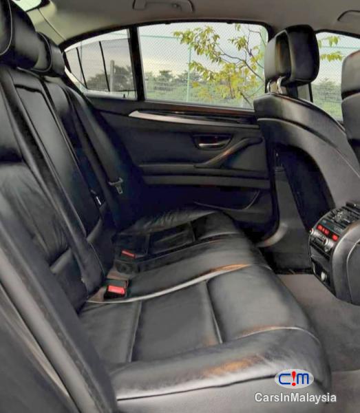 BMW 5 Series 2.5-LITER LUXURY SEDAN Automatic 2011 in Selangor - image
