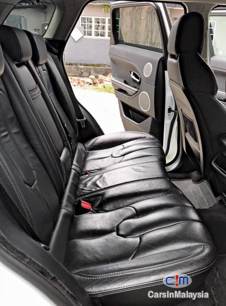 Picture of Land Rover Range Rover Vogue Automatic 2016 in Malaysia