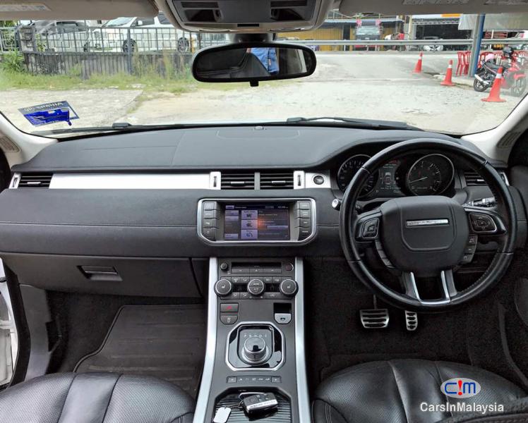 Land Rover Range Rover Vogue Automatic 2016 in Kuala Lumpur - image