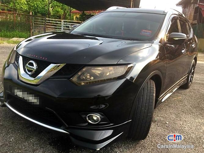 Nissan X-Trail 2.0-LITER ECONOMIC FAMILY SUV Automatic 2017 - image 3