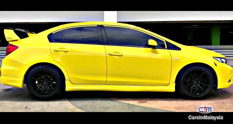Picture of Honda Civic 1.8-LITER SPORTY SEDAN Automatic 2012 in Kuala Lumpur