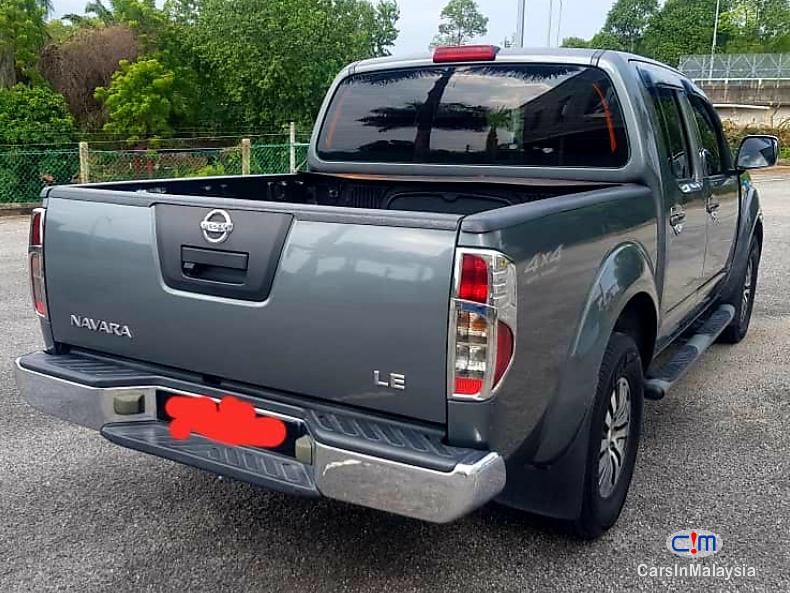 Nissan Navara 2.5-LITER 4x4 DOUBLE CAB DIESEL TURBO Automatic 2015
