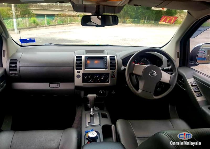 Nissan Navara 2.5-LITER 4x4 DOUBLE CAB DIESEL TURBO Automatic 2015 in Malaysia